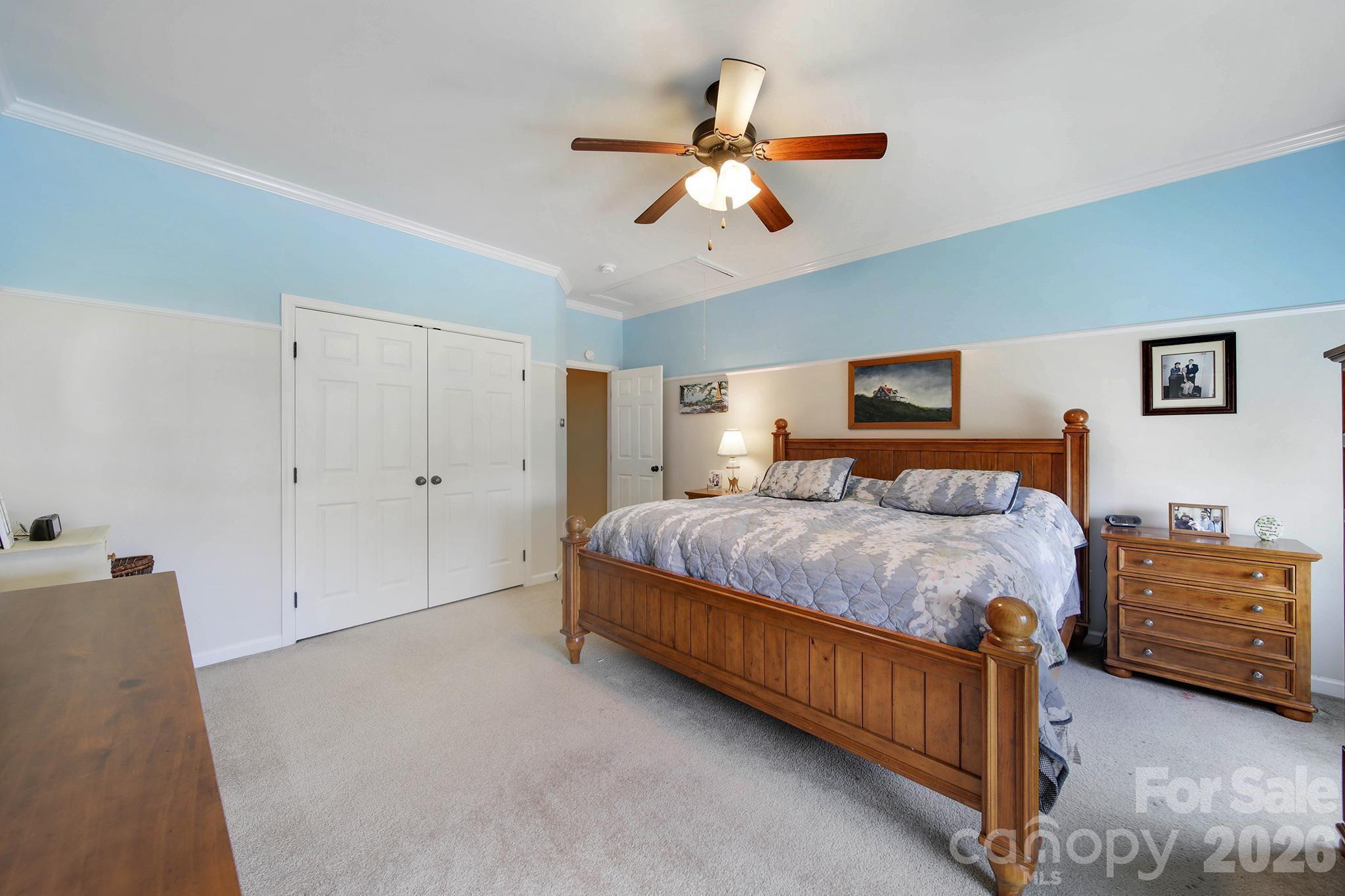 Lakepoint - Residential