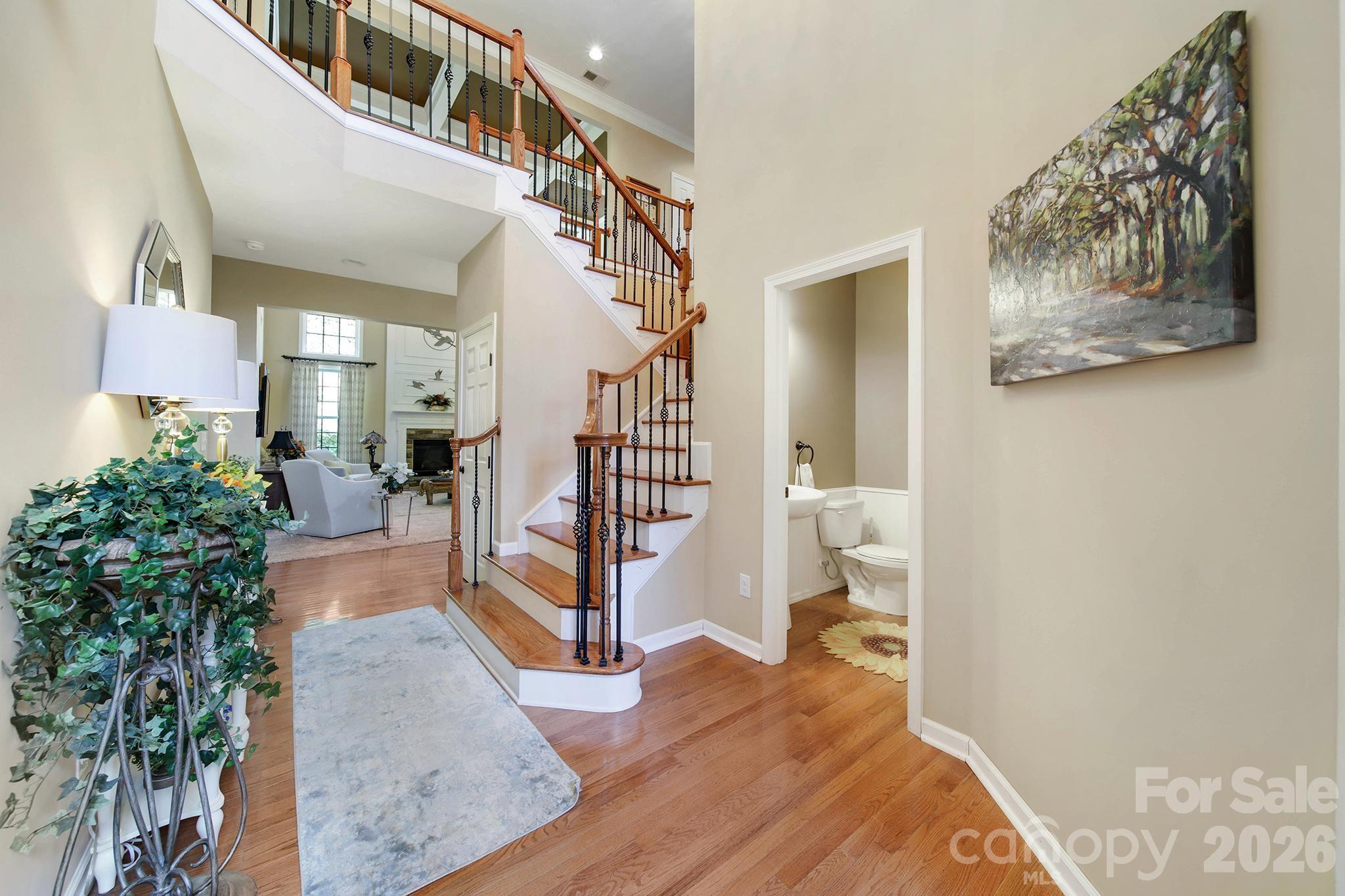 Lakepoint - Residential