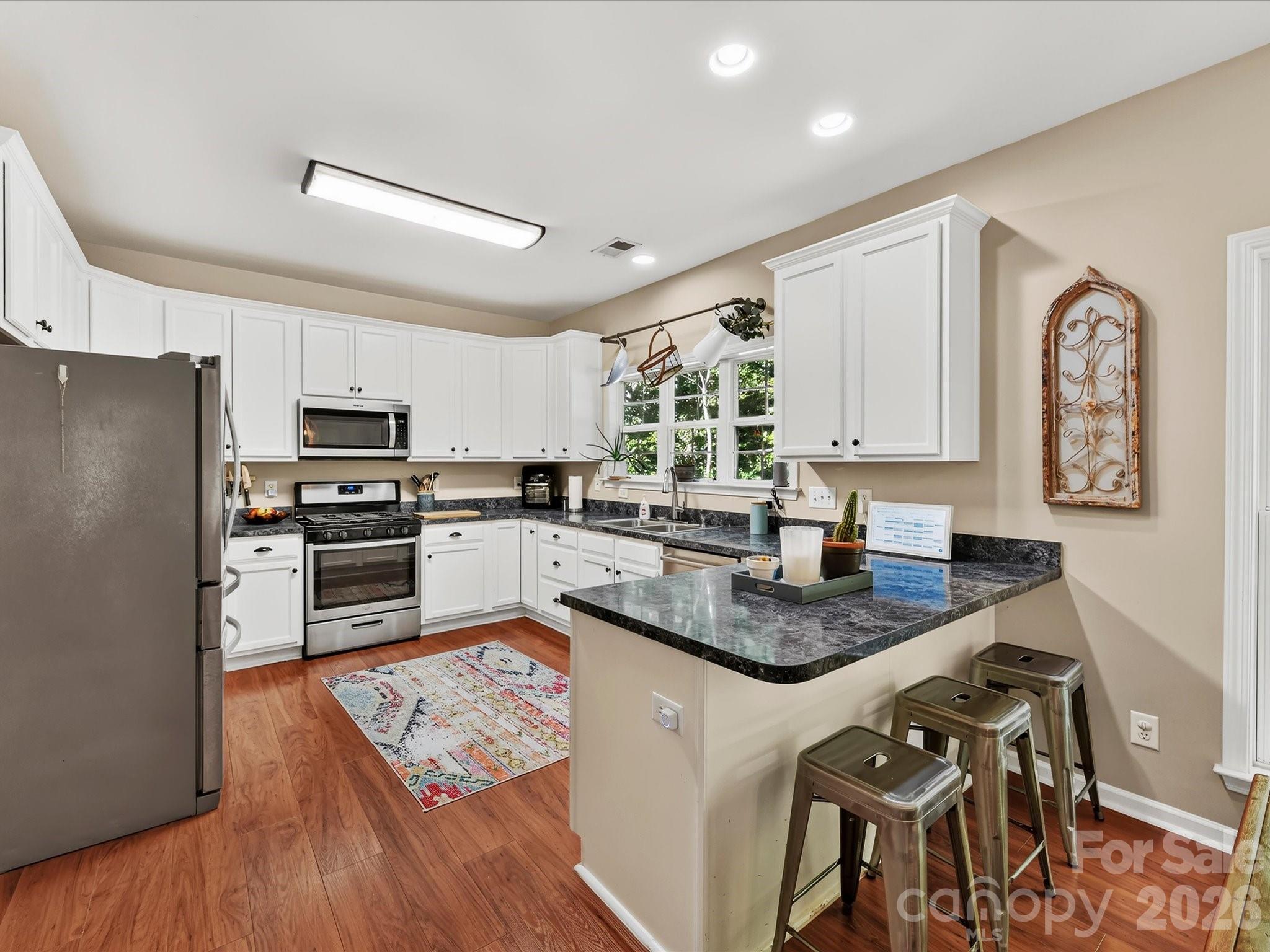 150 W Cavendish Drive