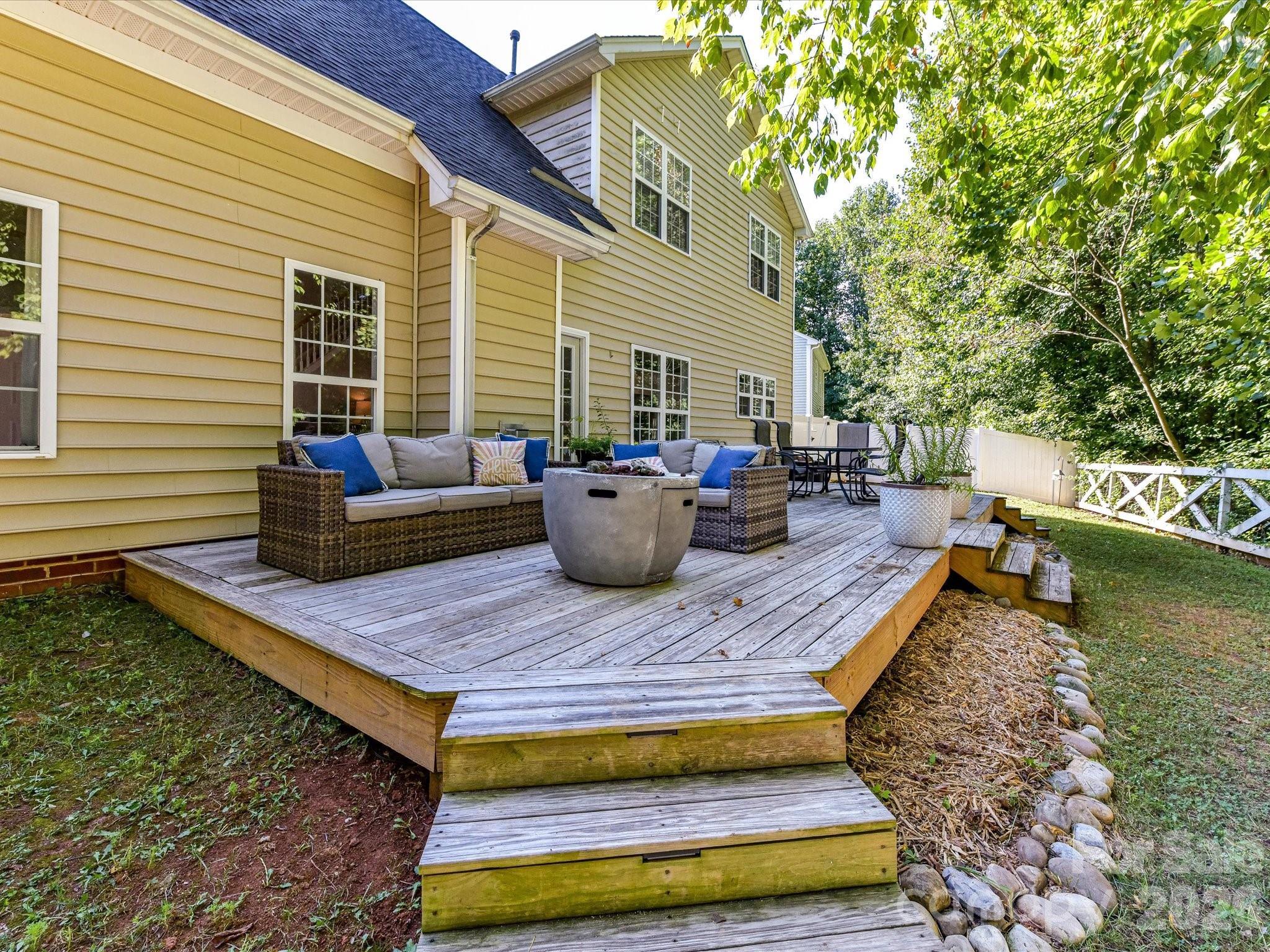 150 W Cavendish Drive