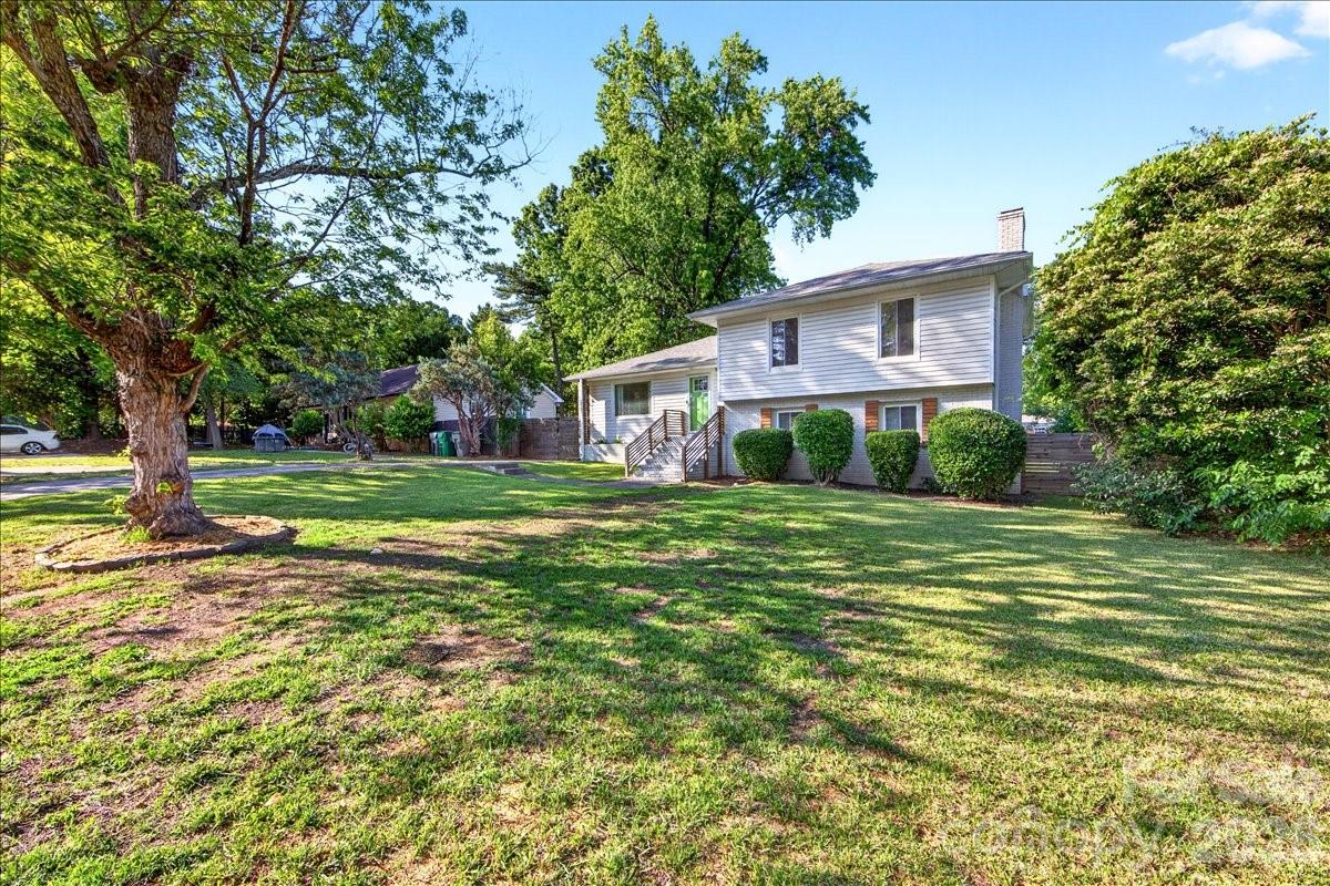 5907 Bluebonnet Road