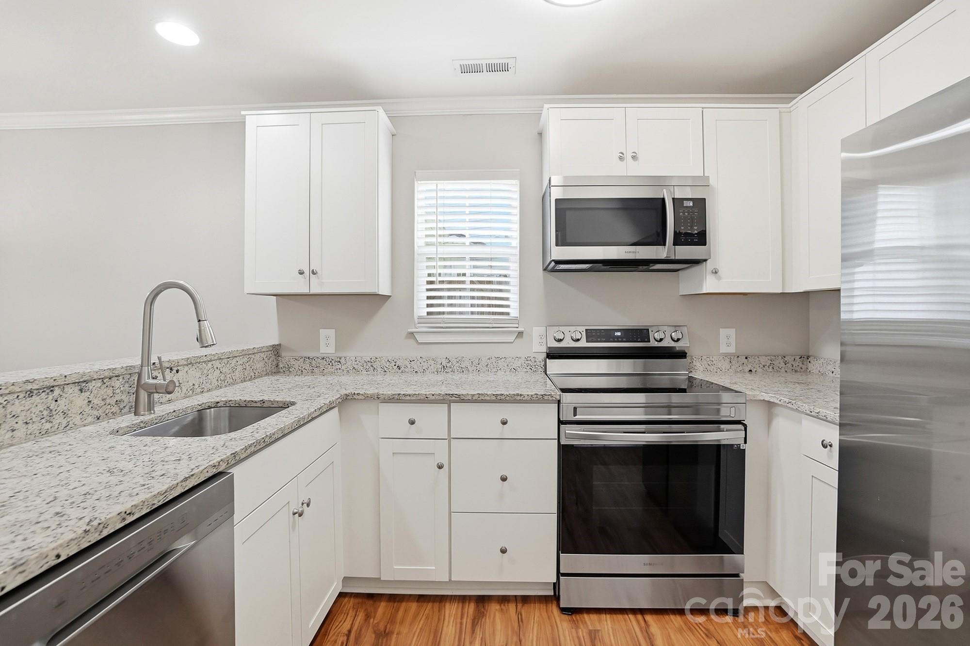 Huntington Place - Residential