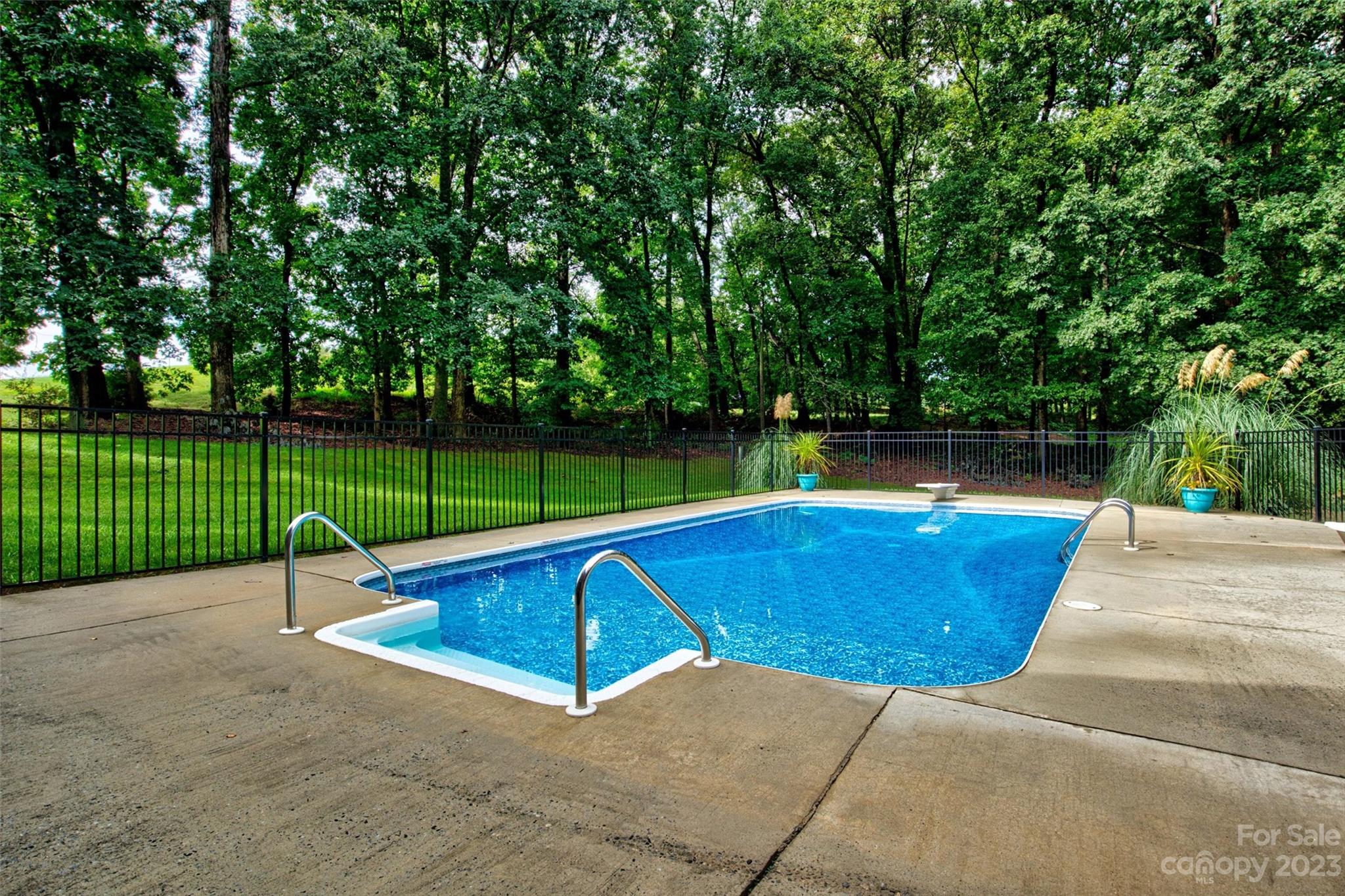 Mallard Head - Residential