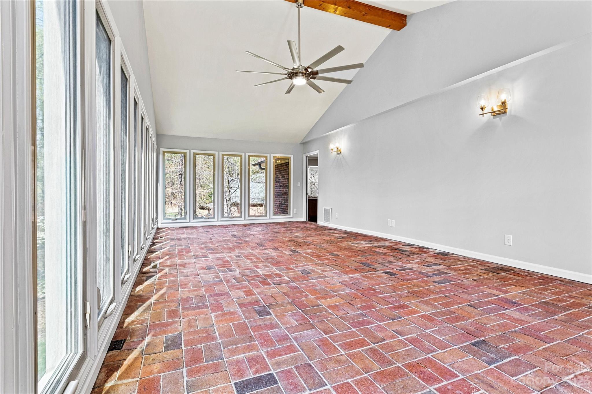 Mallard Head - Residential