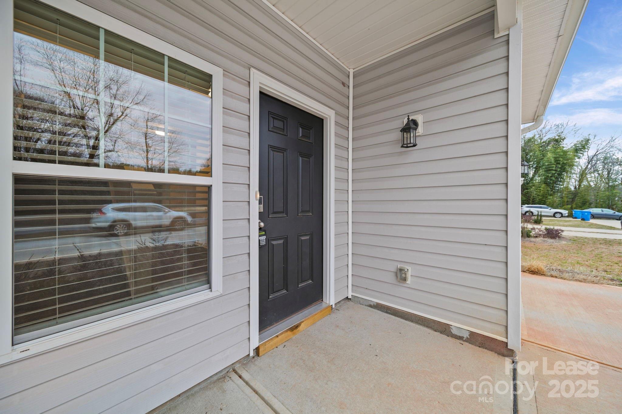 916 S Battleground Avenue 4