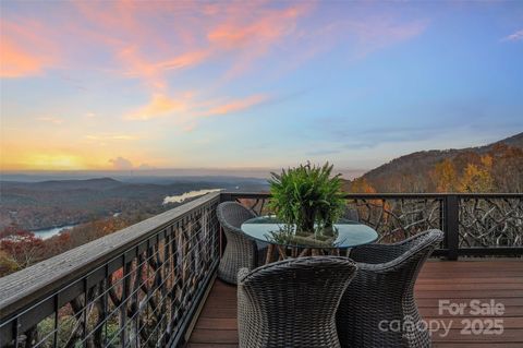 A home in Lake Toxaway