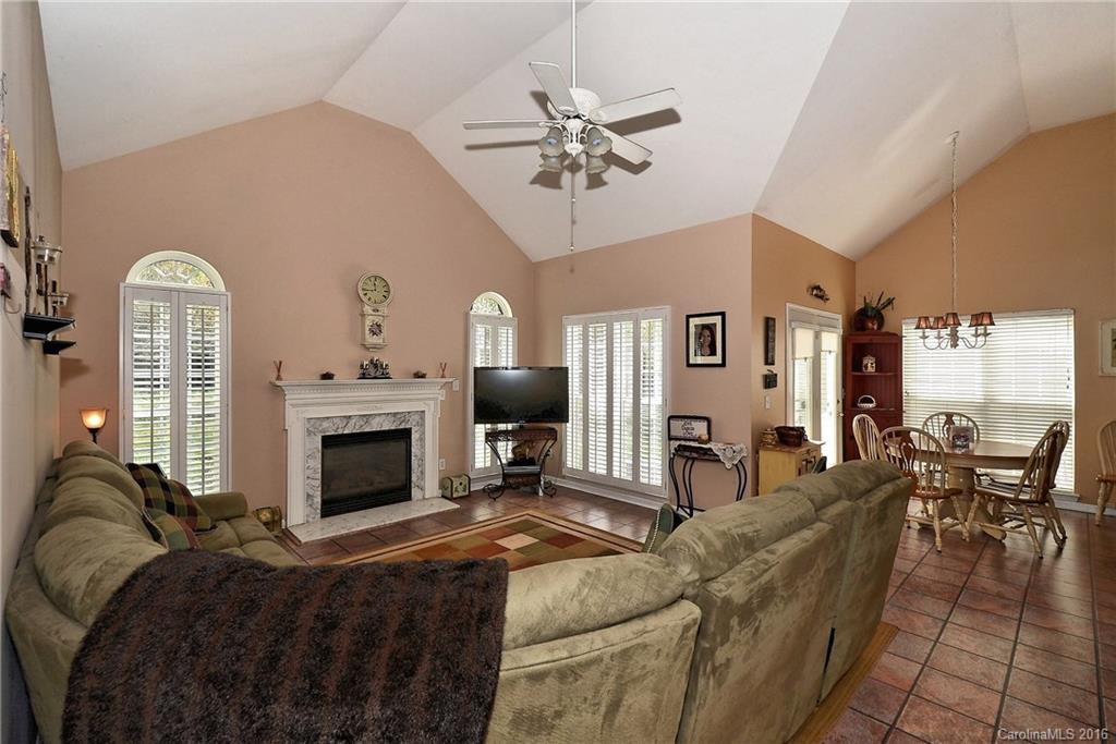 Gates At Waterside - Residential Lease