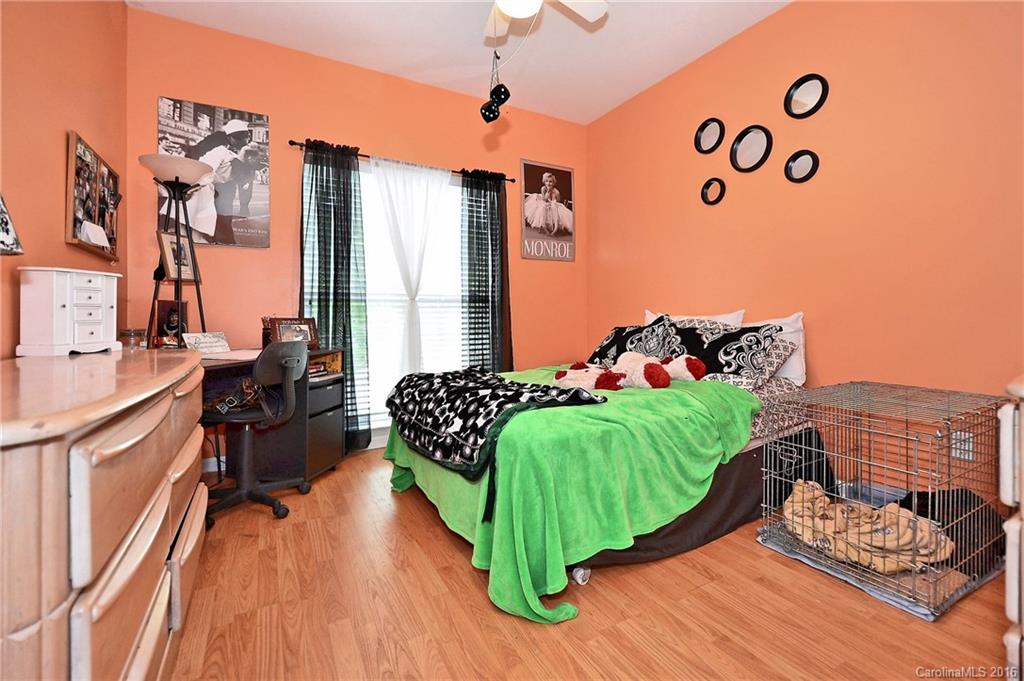 Gates At Waterside - Residential Lease