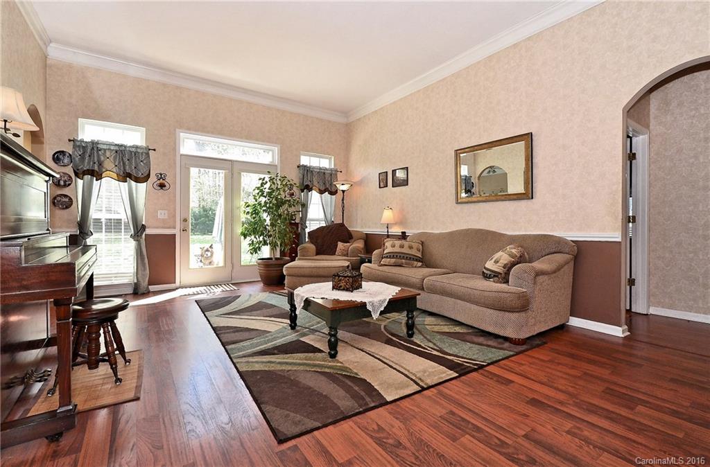 Gates At Waterside - Residential Lease