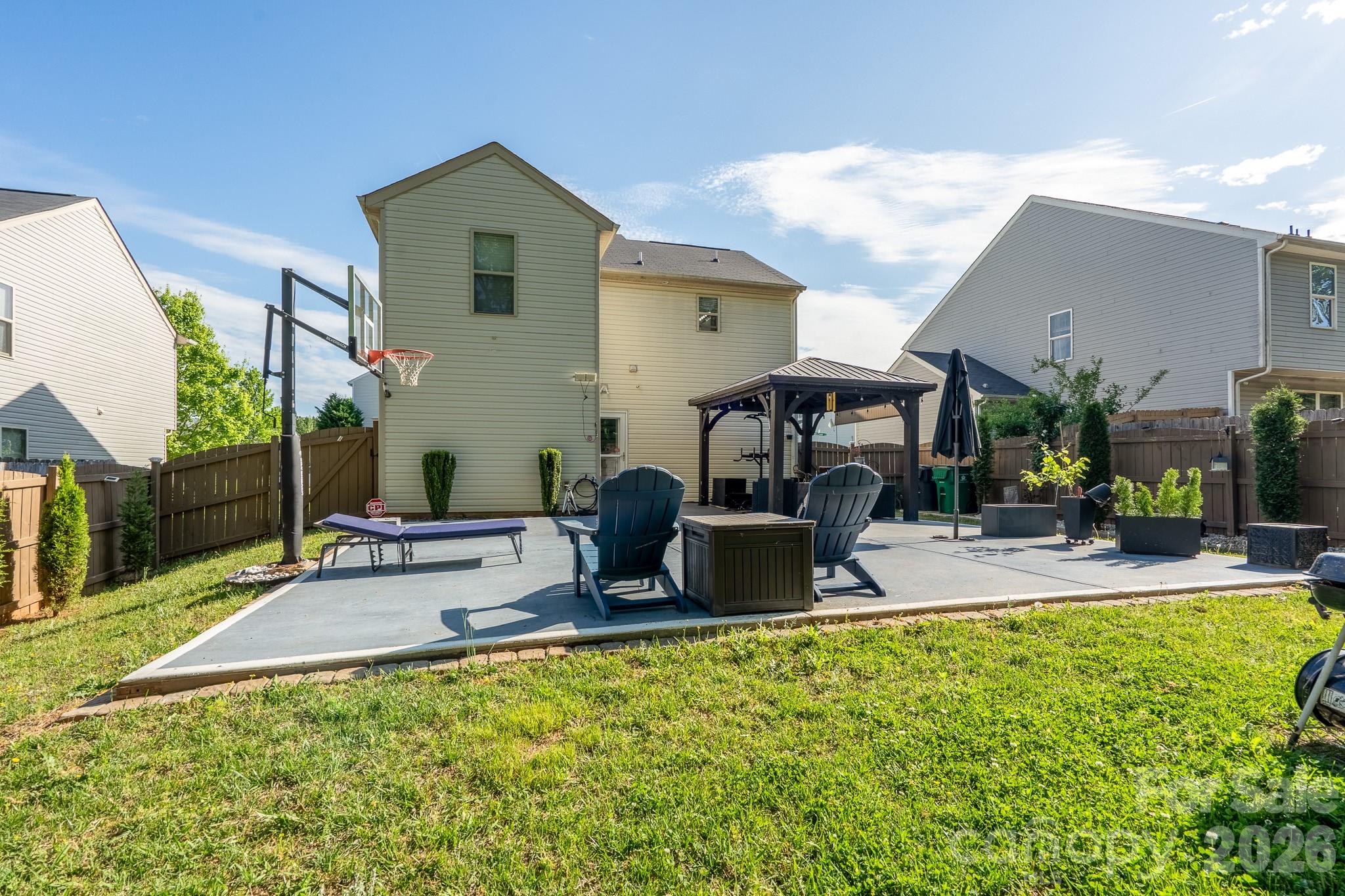 Hidden Creek - Residential