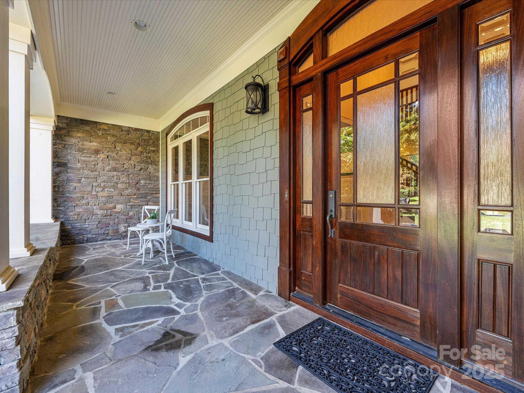 1229 Hadley Park Lane