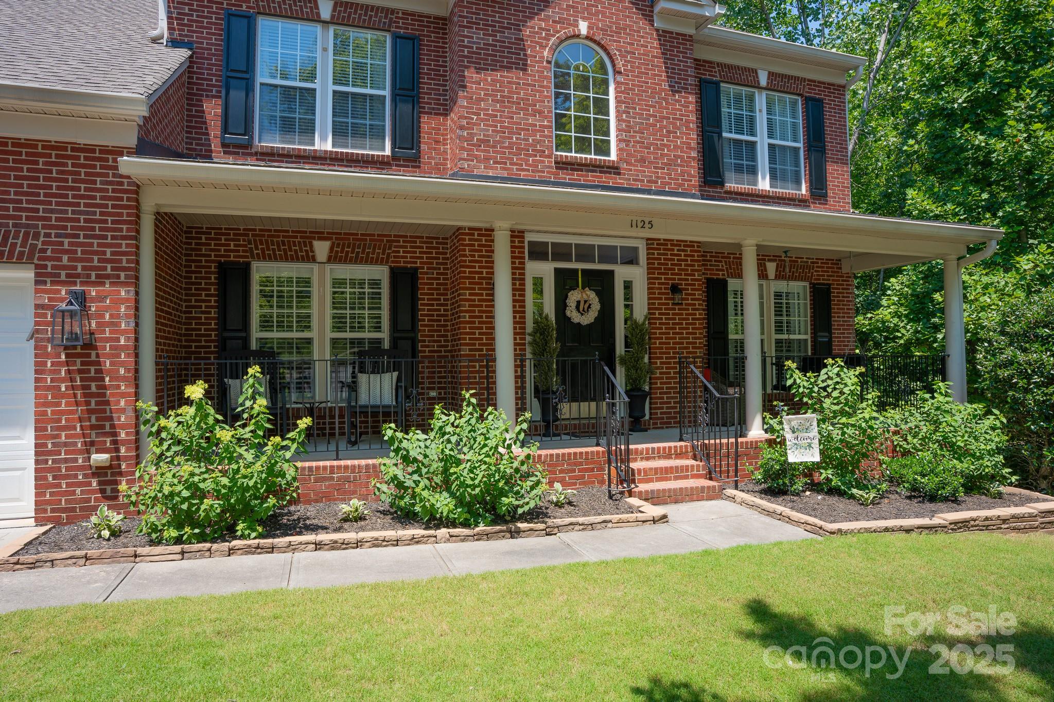 1125 Victoria Blake Lane