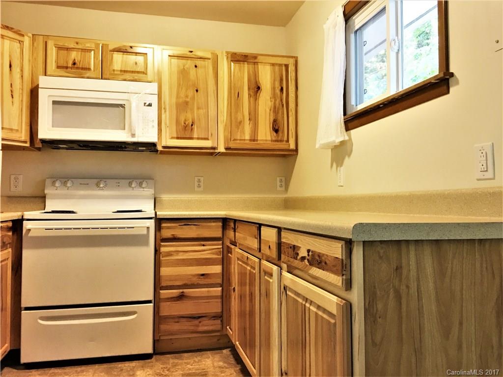 Royal Pines - Residential