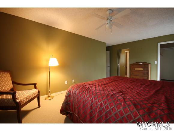 Connestee Falls - Residential