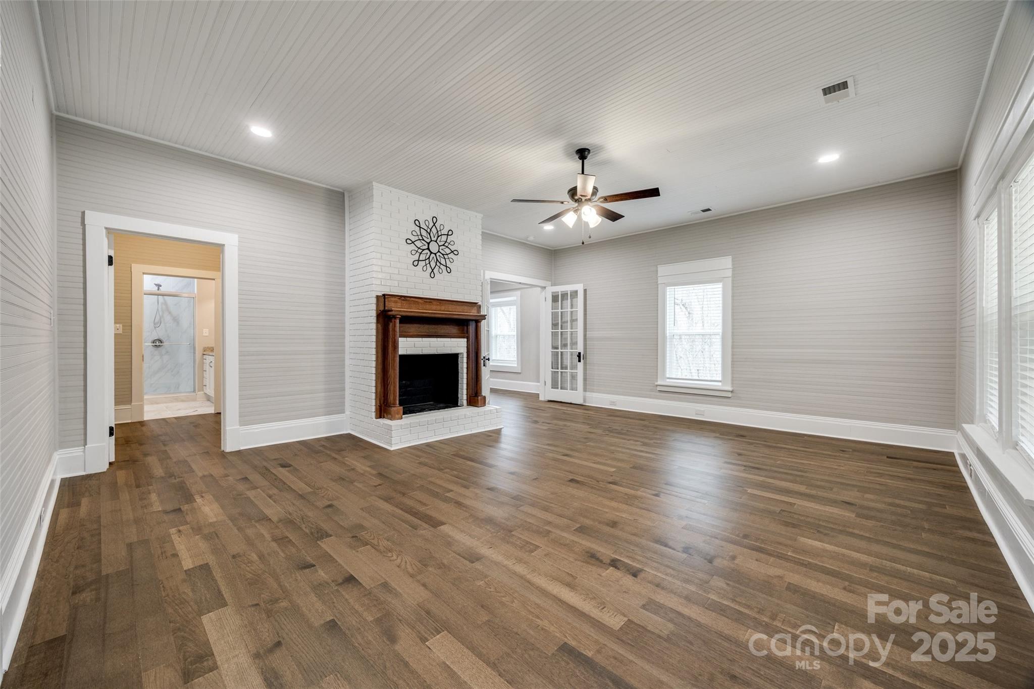 801 Sandifer Road