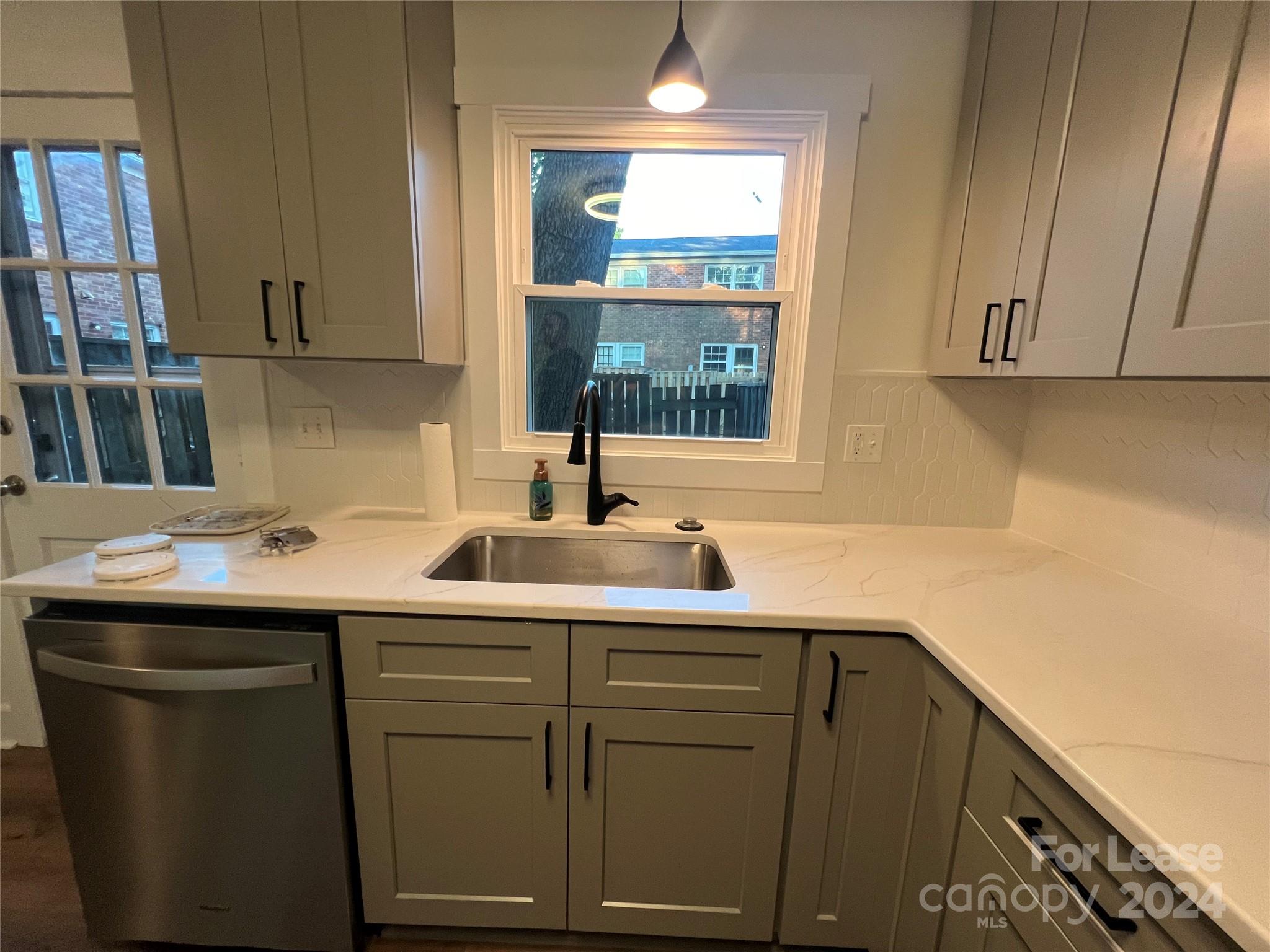 Georgetown Manor - Residential Lease