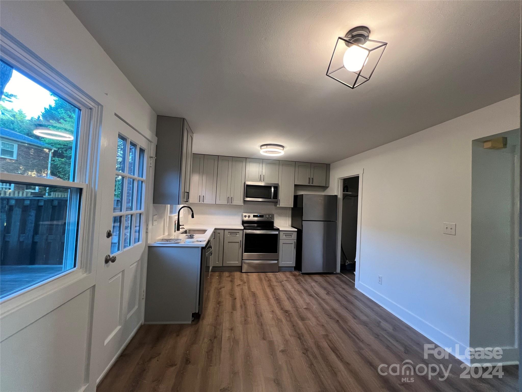 Georgetown Manor - Residential Lease