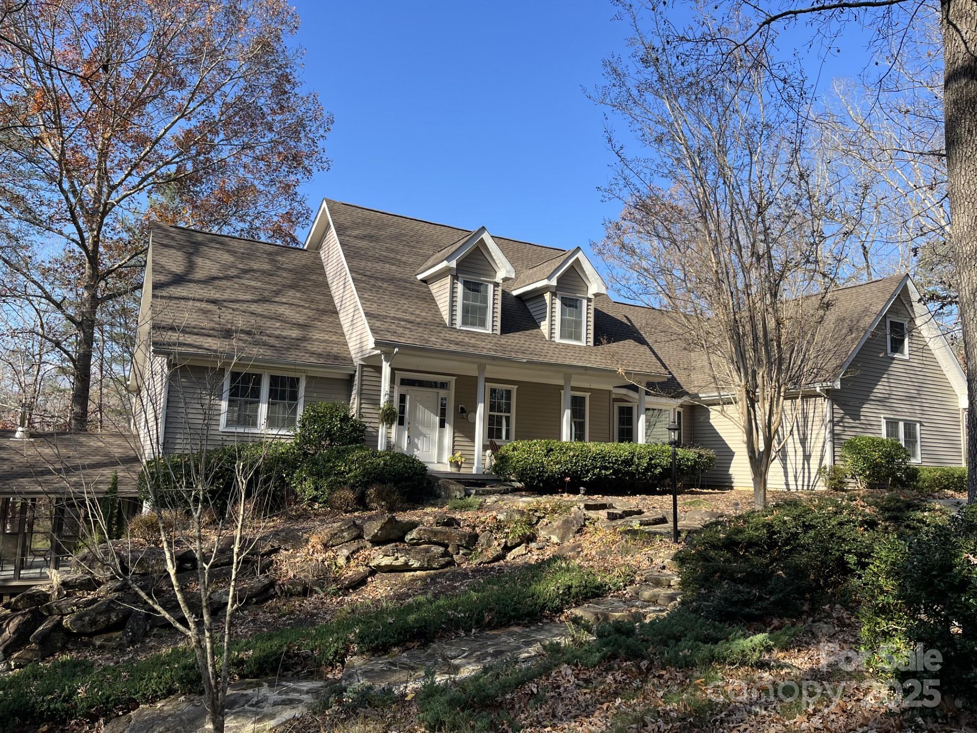 733 Hidden Hills Drive