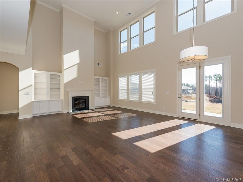 Riverchase - Residential