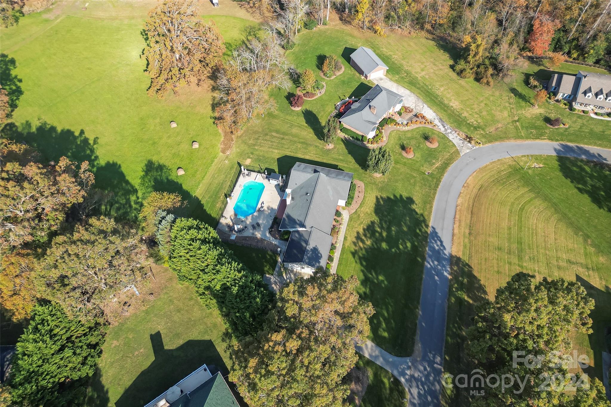 East Winds - Residential