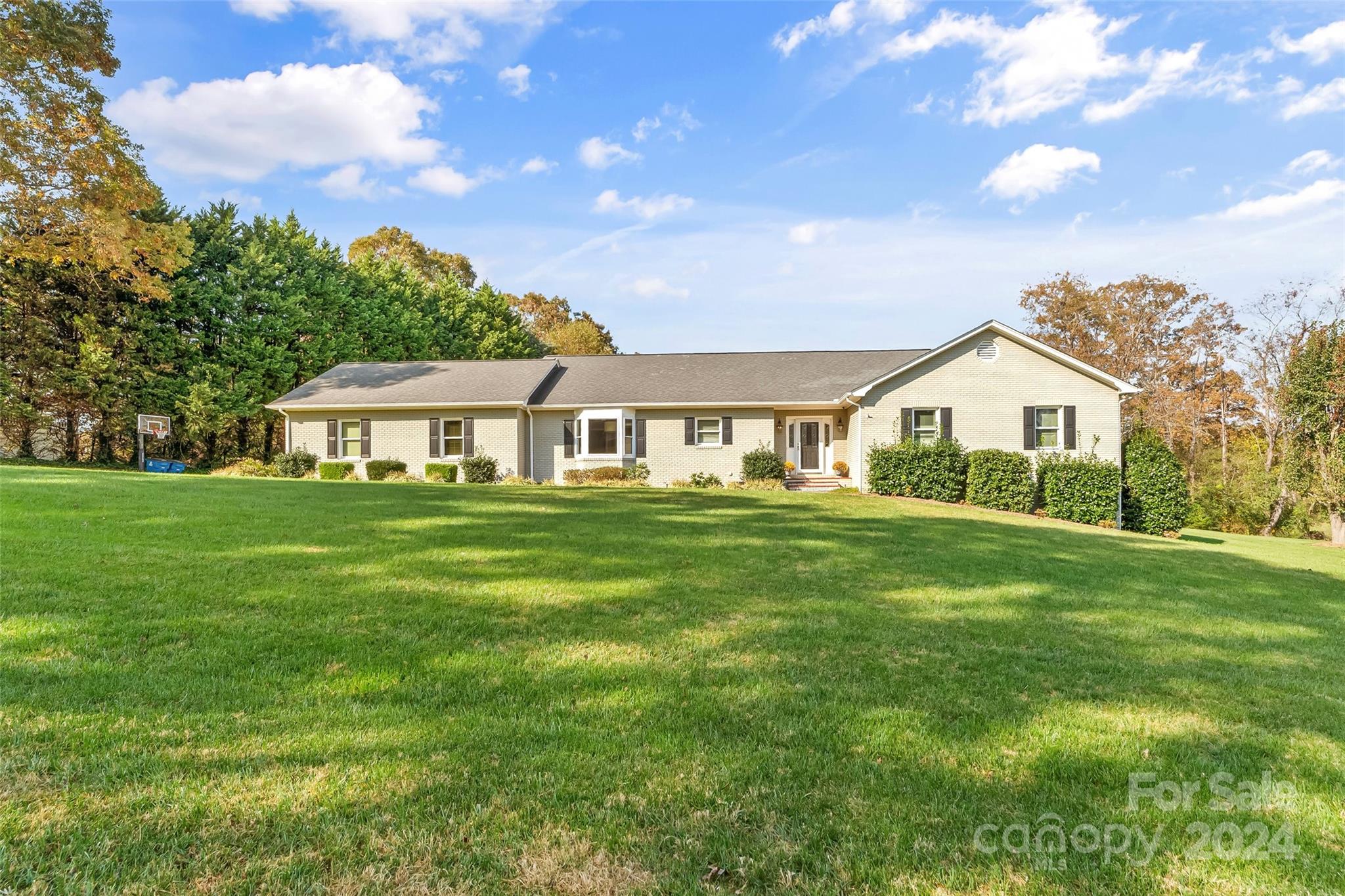 East Winds - Residential