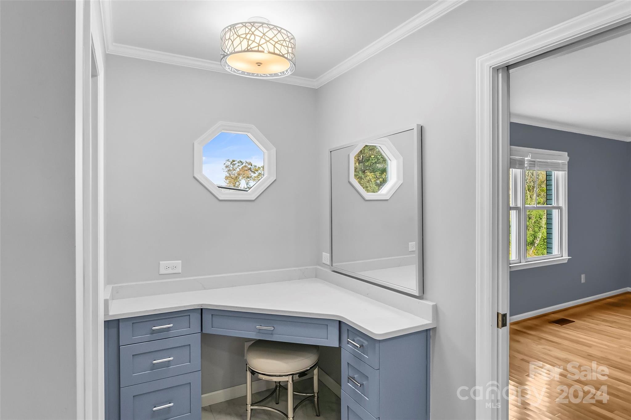 East Winds - Residential