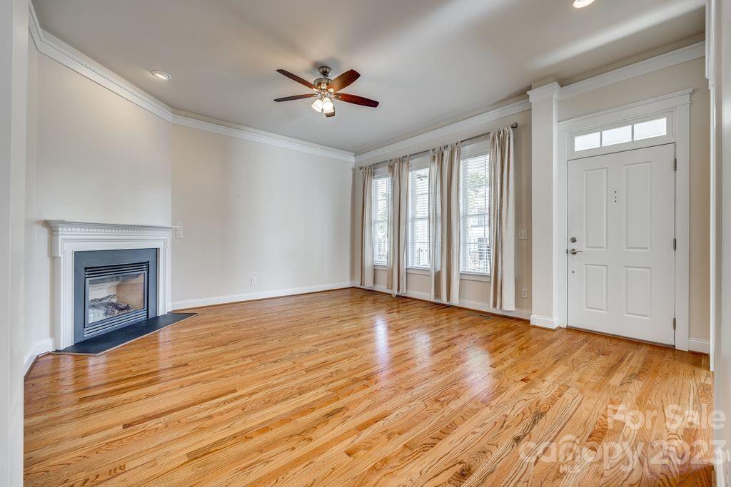 Hawthorne - Residential