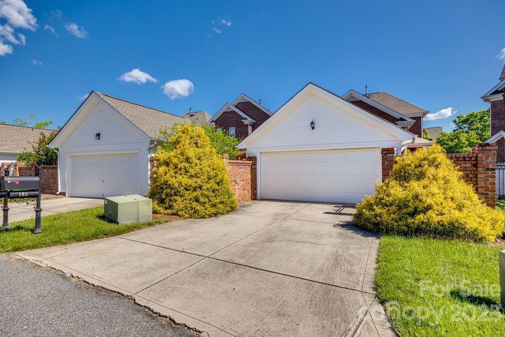 Hawthorne - Residential