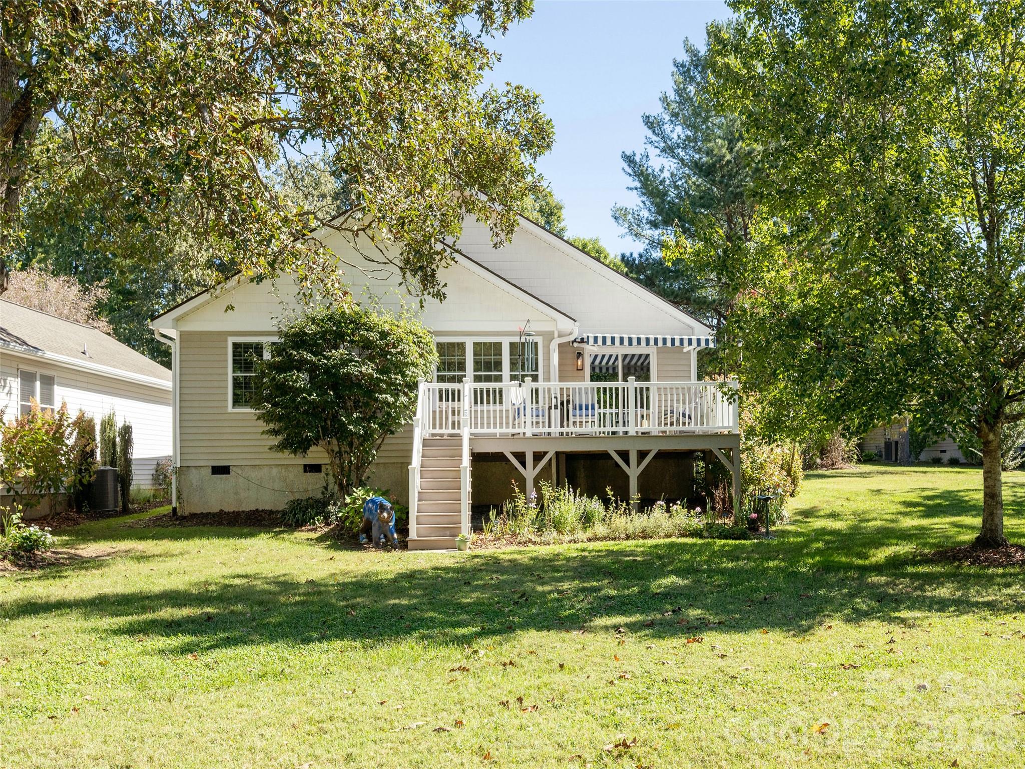 277 Highland Golf Drive