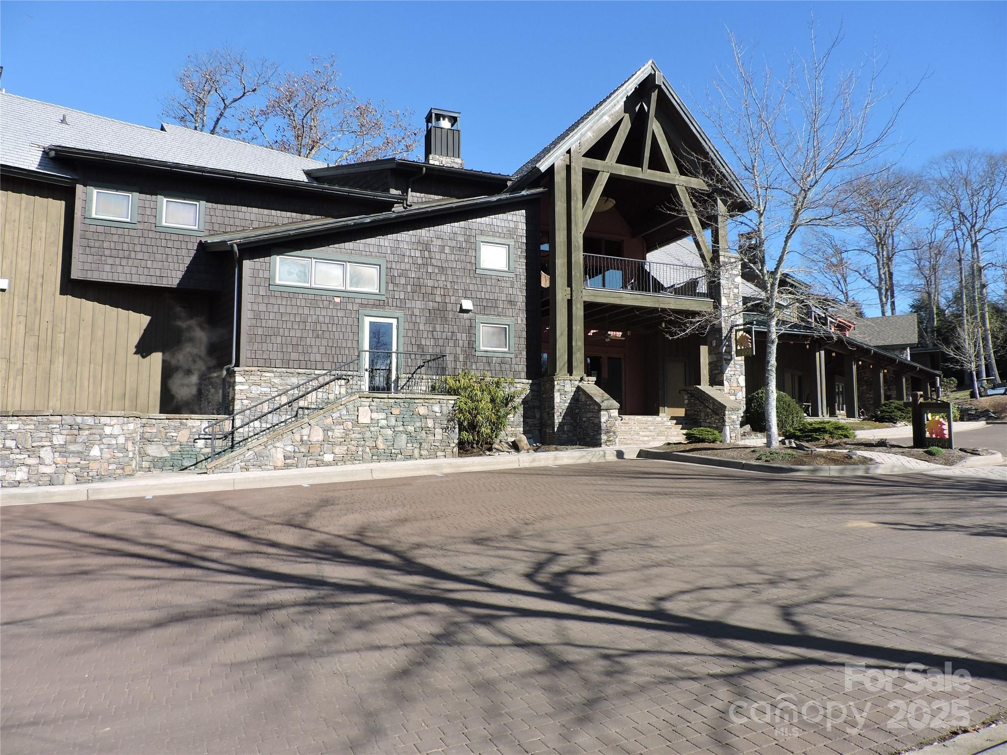 LOT15 Mountain Heritage Road