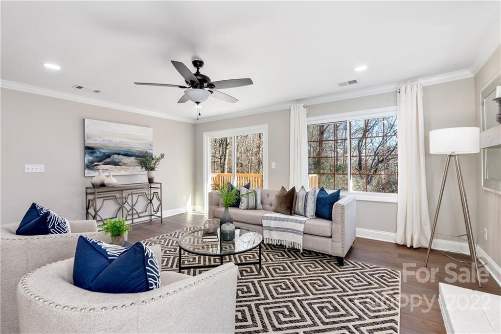 Knollwood - Residential