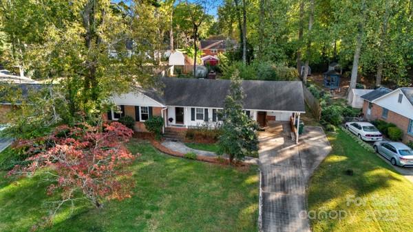 2000 Knell Drive