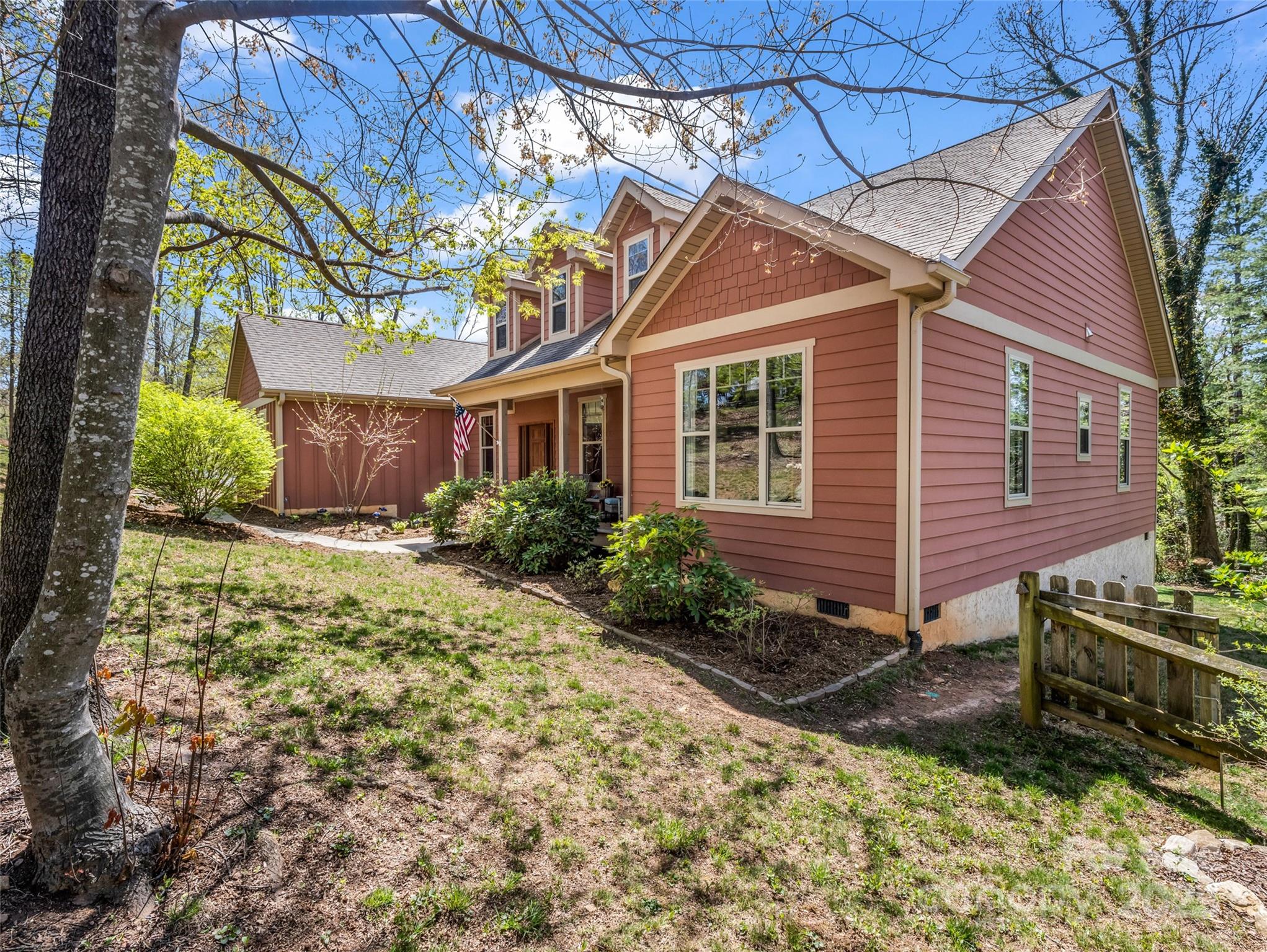 16 Lily Hill Road