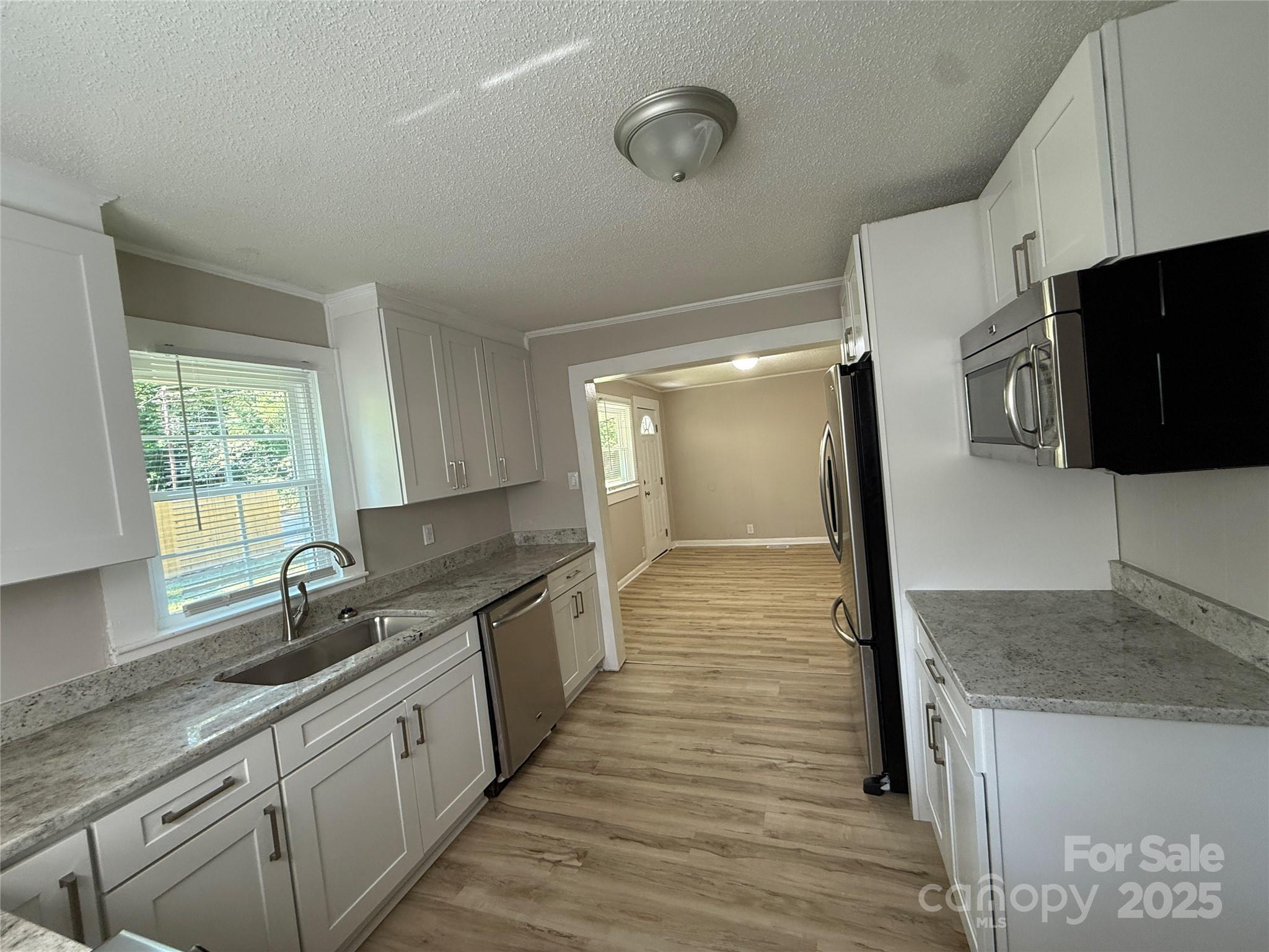 1555 Collinston Drive