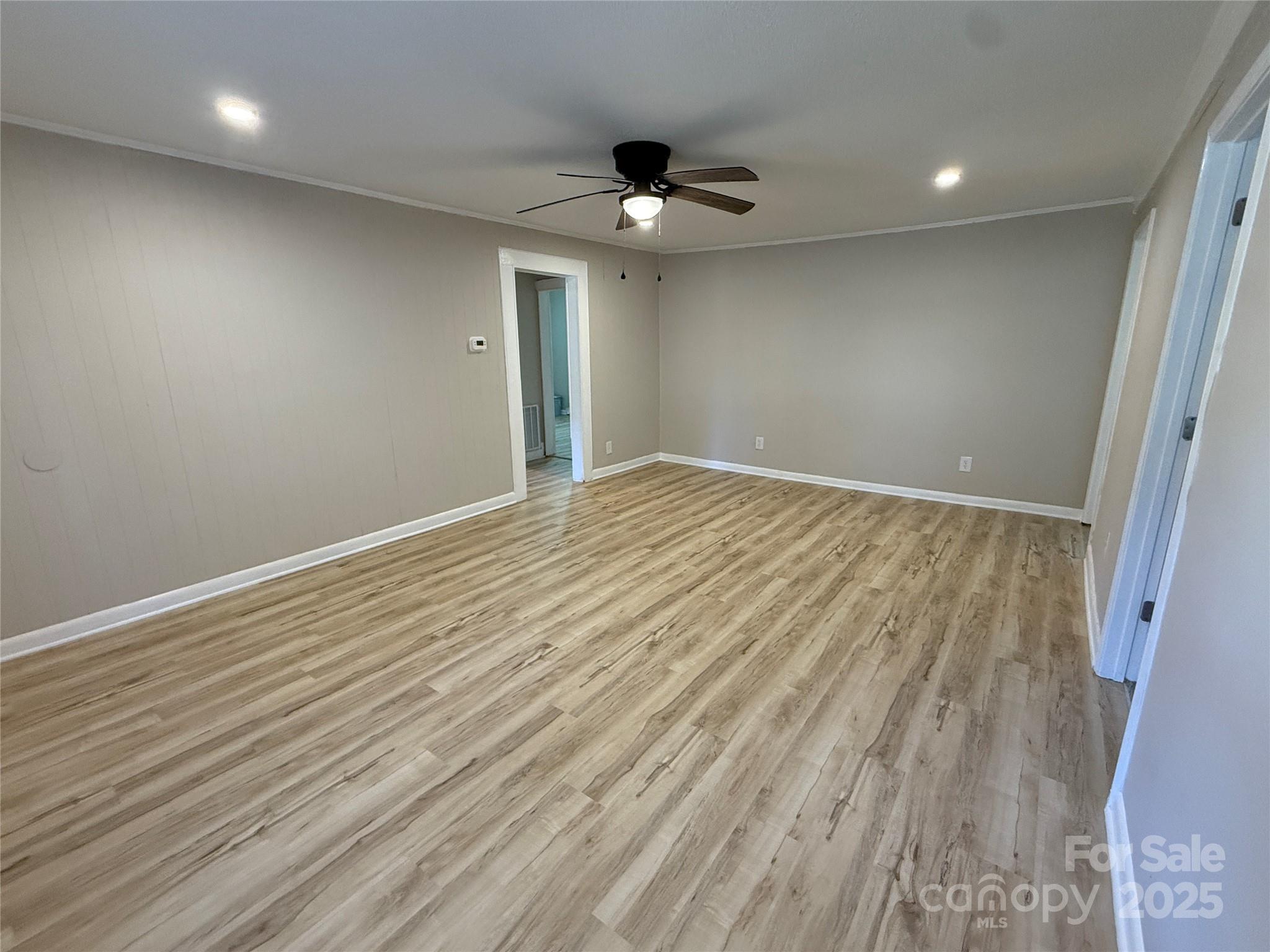 1555 Collinston Drive