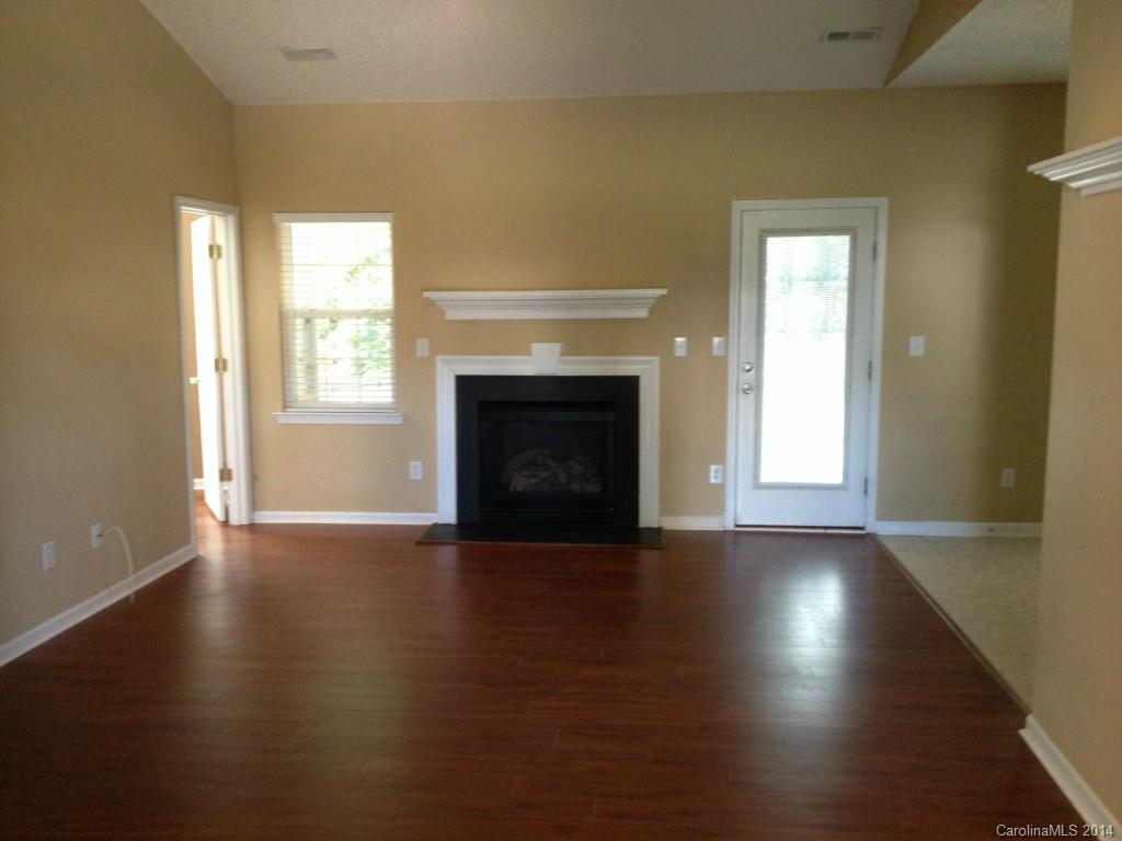 Woodleaf - Residential Lease