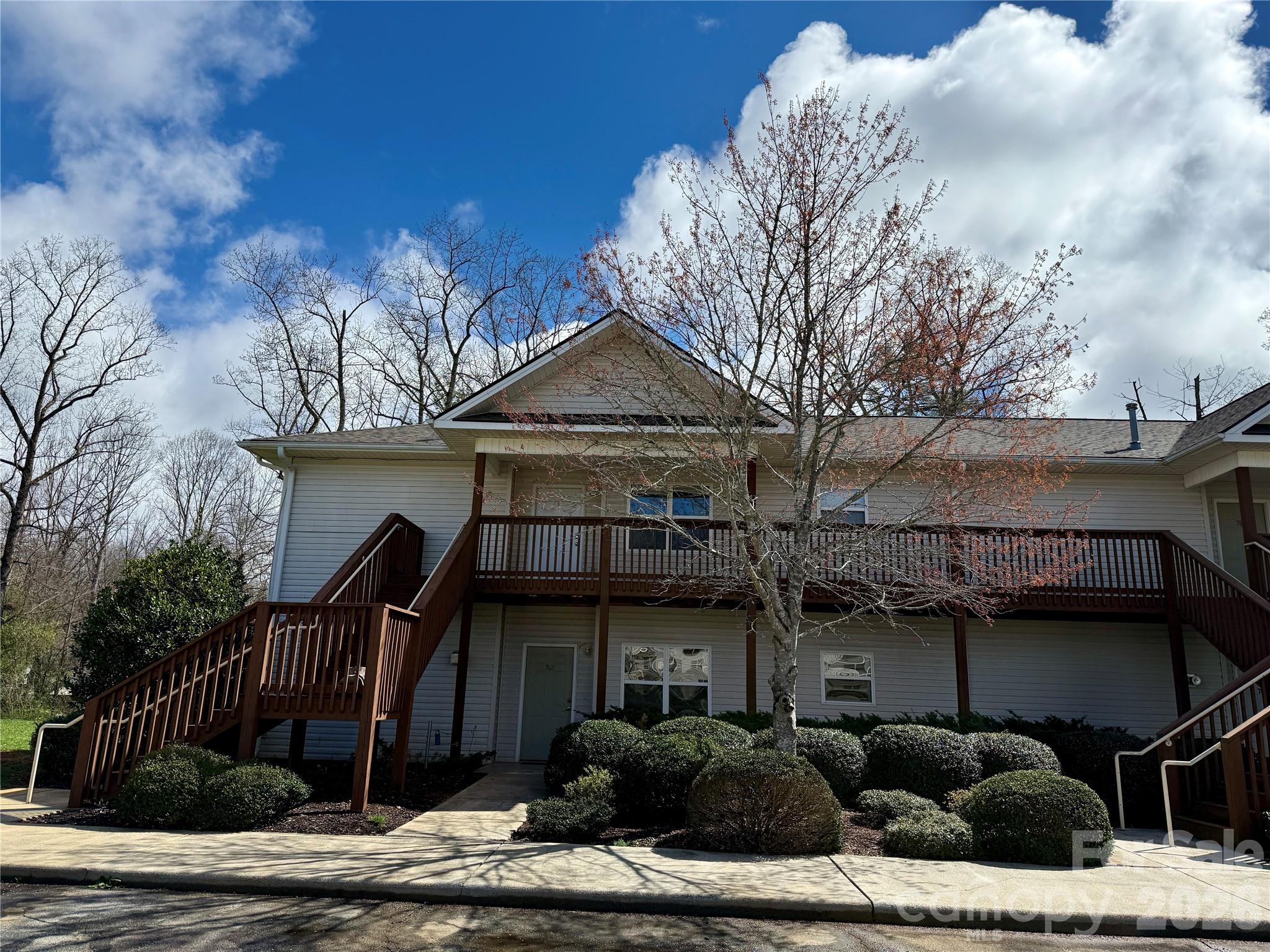 703 Olde Covington Way