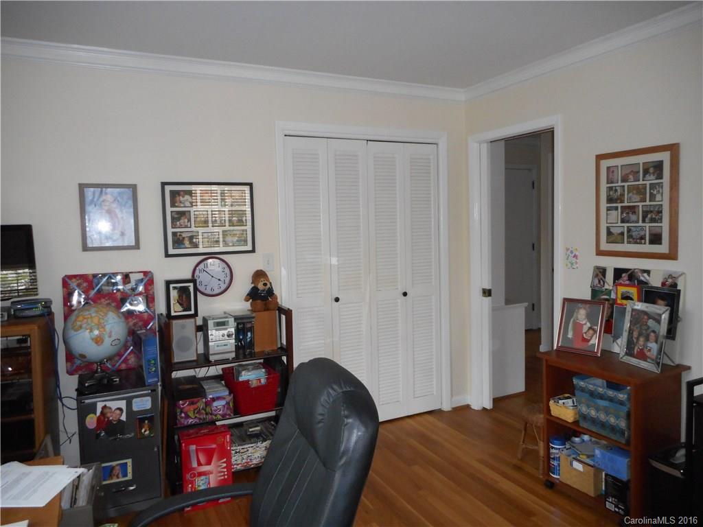 Forest Hills - Residential