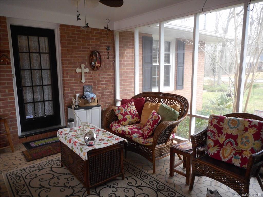 Forest Hills - Residential