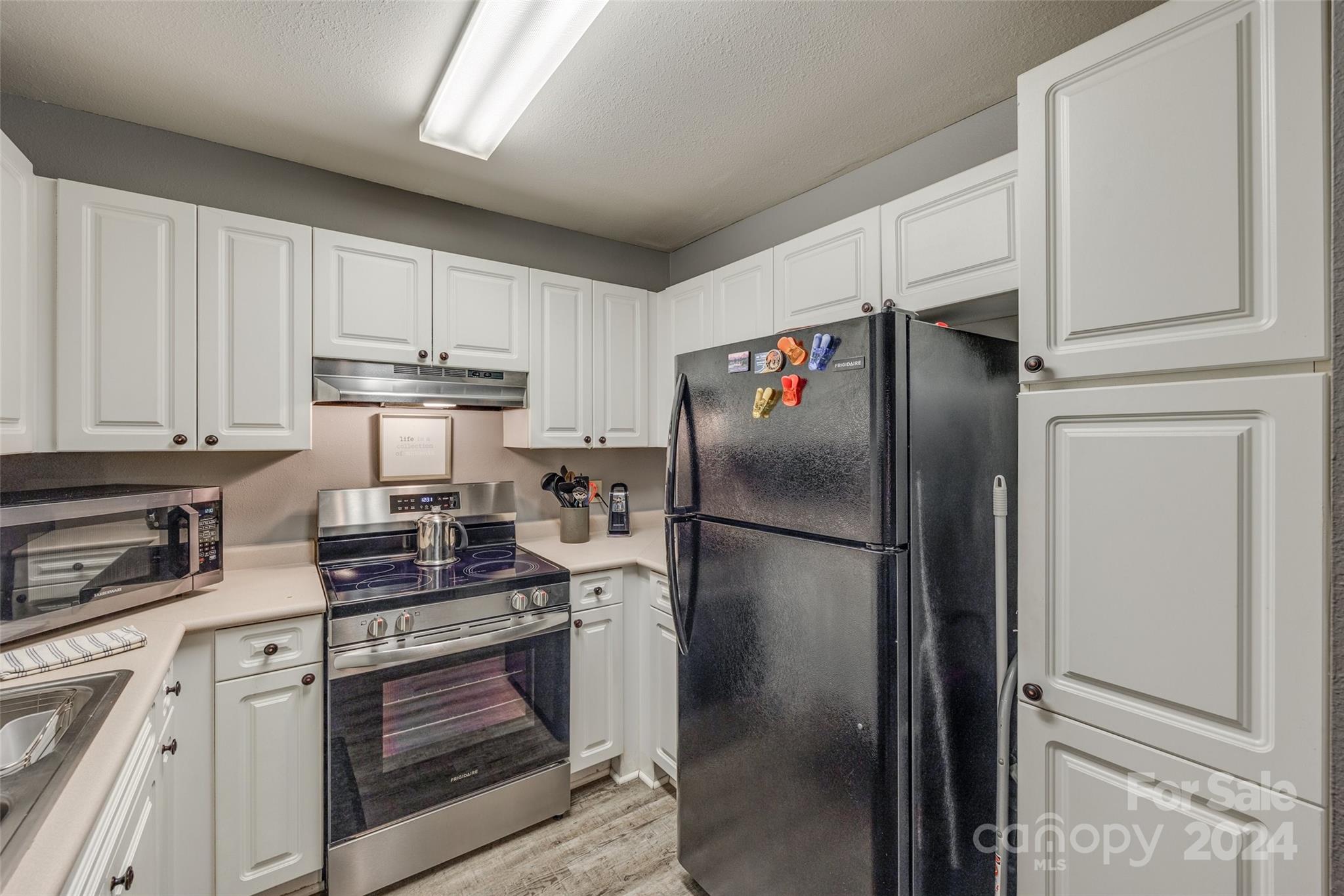 Hamiltons Bay - Residential