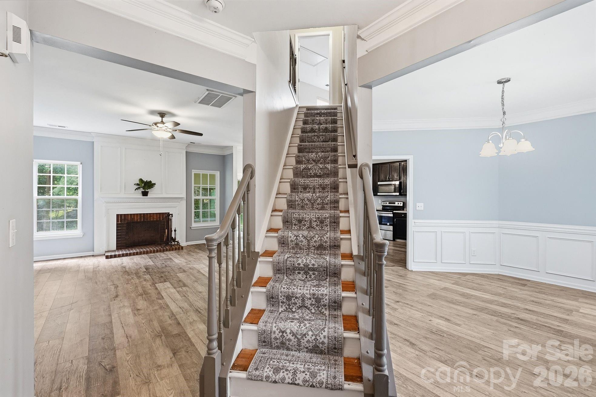 9021 Cedar Run Way