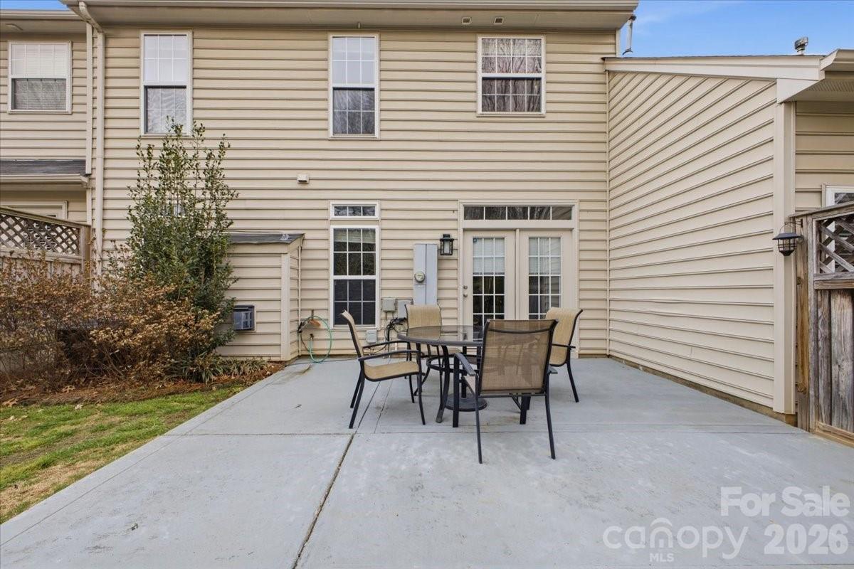 Park South Station - Residential