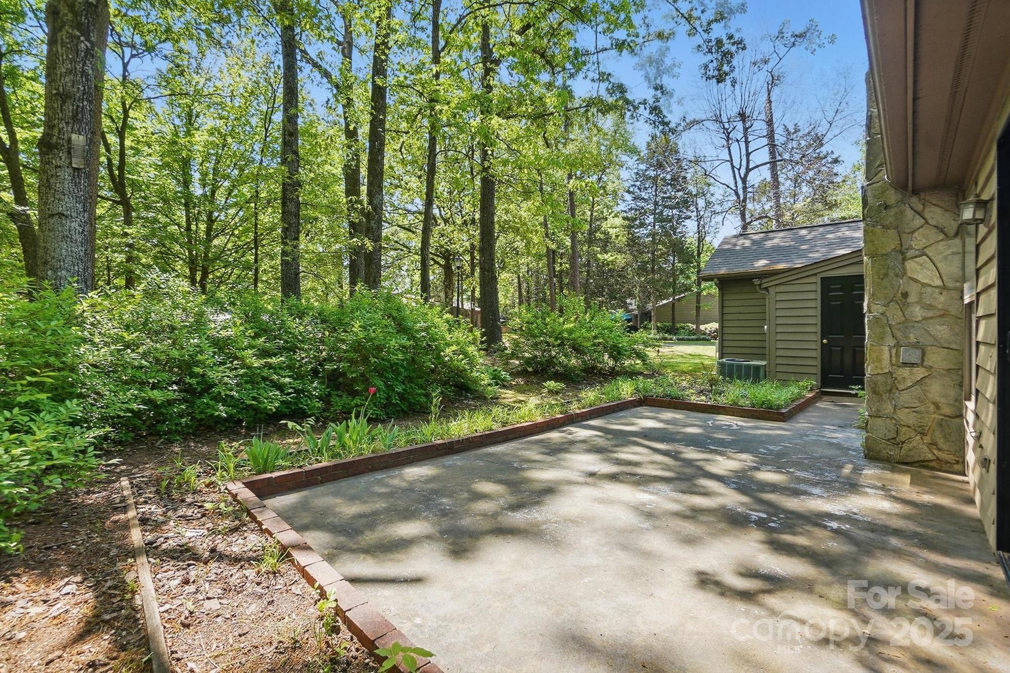 Dogwood Hills - Residential