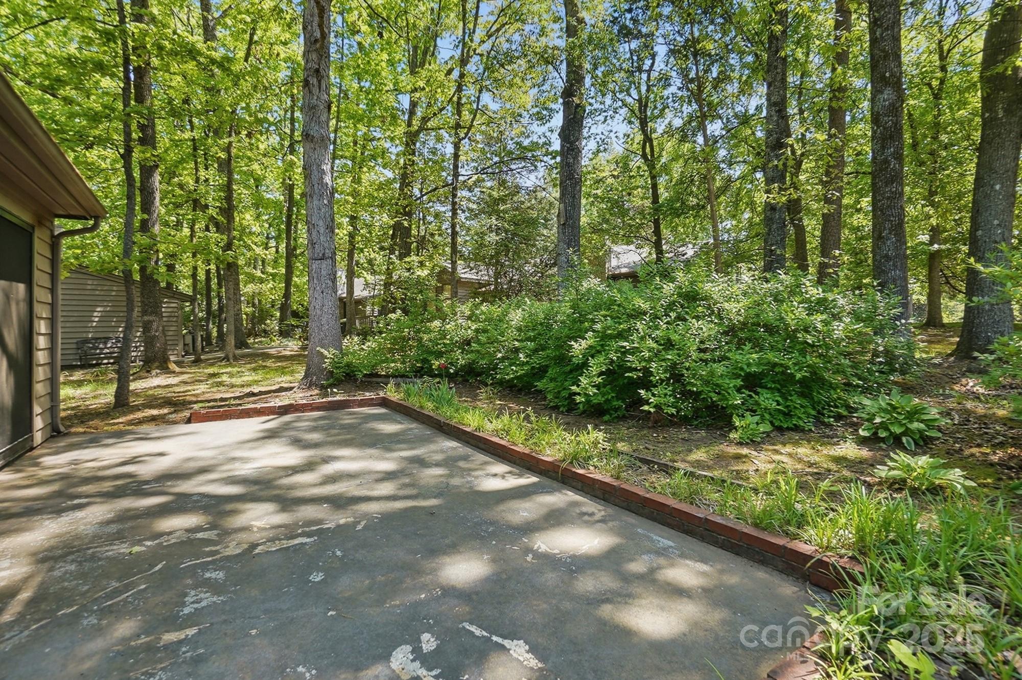 Dogwood Hills - Residential