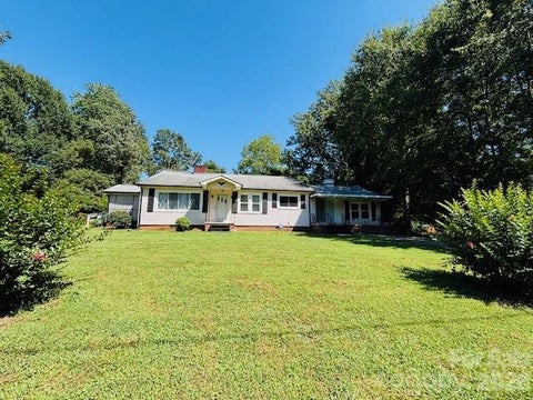 Photo of 257 Maryland Drive, Forest City, NC 28043 (MLS # 4390677)