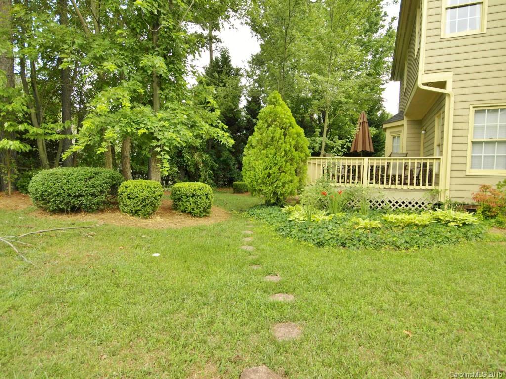 Blue Stone Harbor - Residential Lease