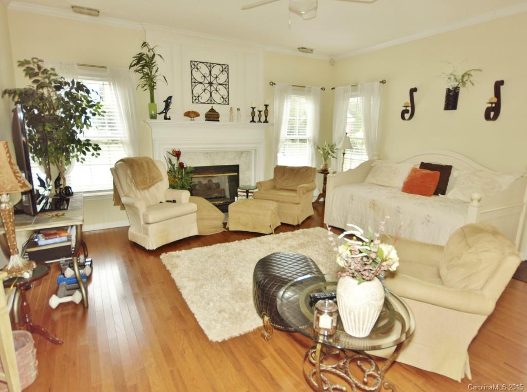 Blue Stone Harbor - Residential Lease