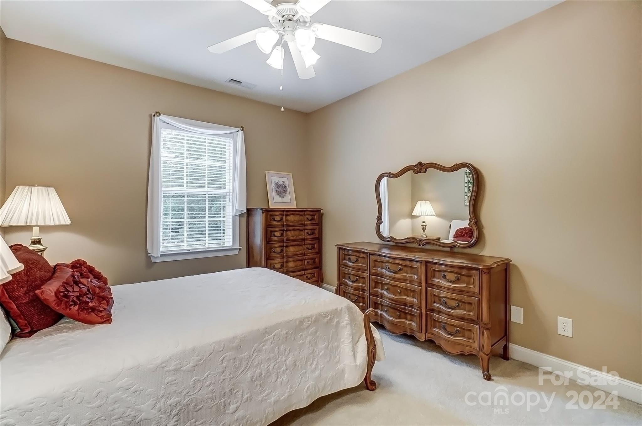 Hunters Run - Residential