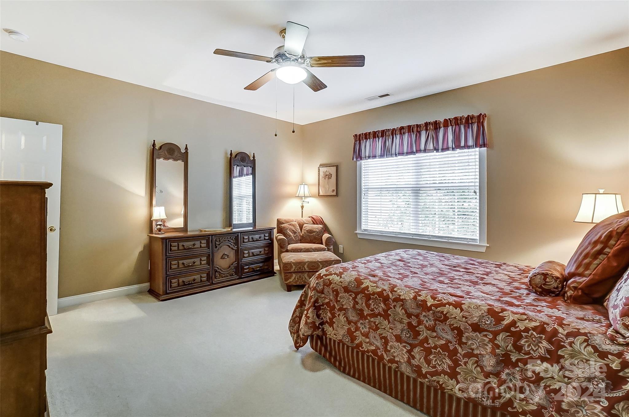 Hunters Run - Residential