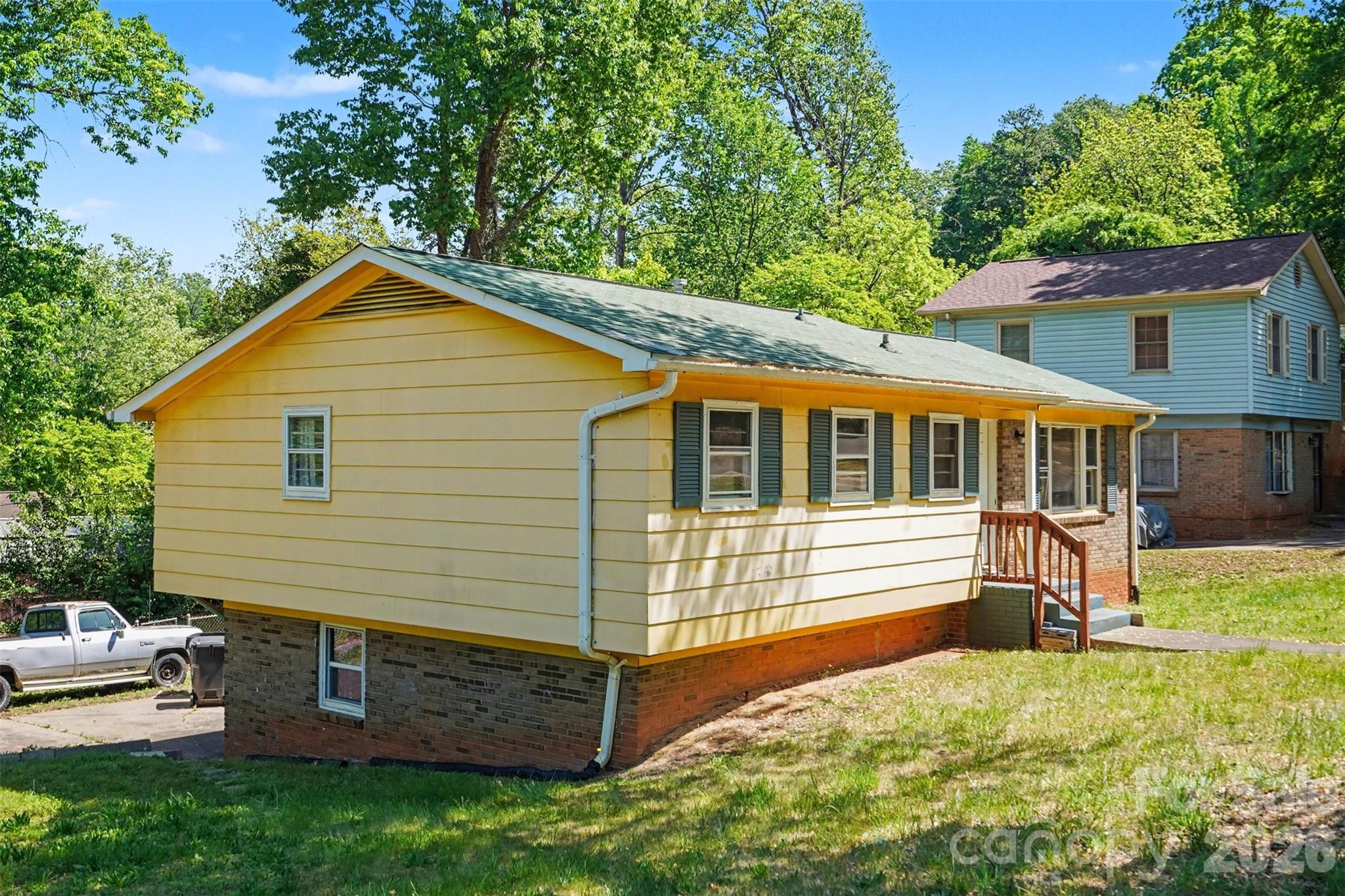 Yorkmont Park - Residential